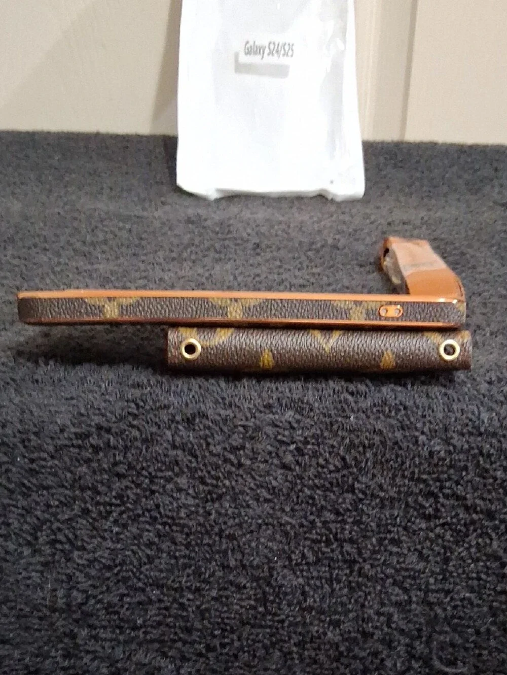 Luxury Brown Faux Leather Monogram Wallet Phone Case -Nylon Strap-Galaxy S24/S25